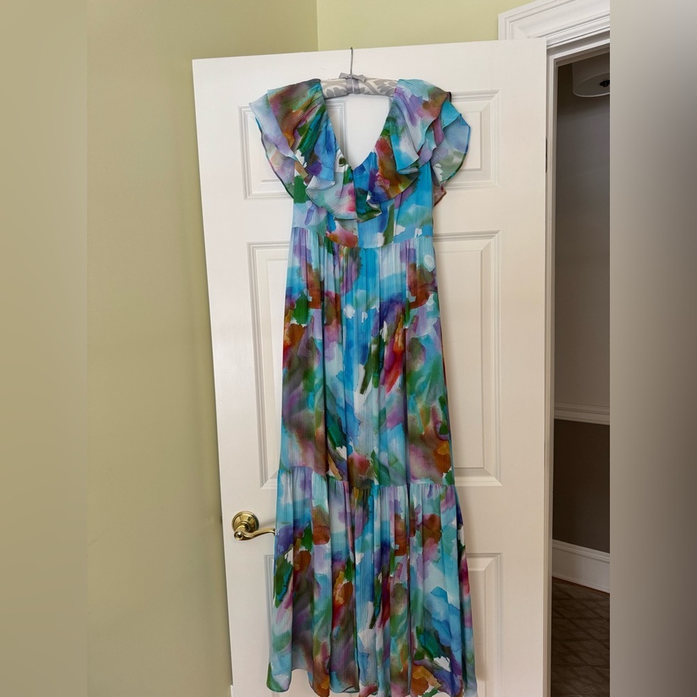 Summer maxi dress - dress it up or wear more casually! Versatile!